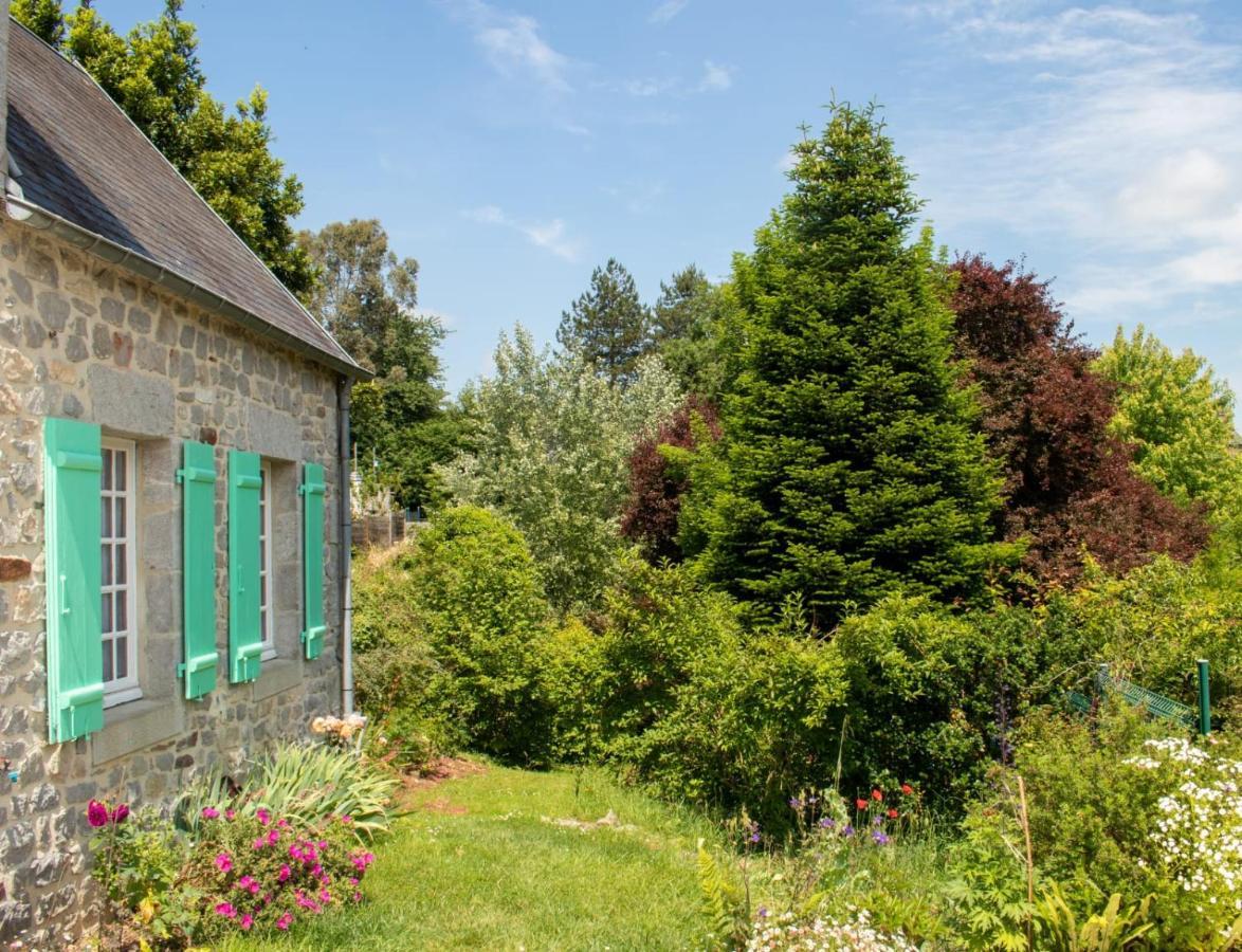 Une Suite Au Jardin Hyenville Bagian luar foto